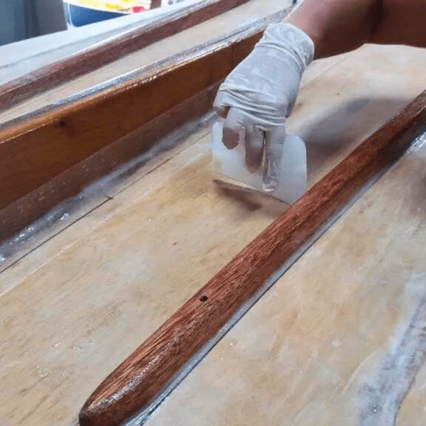 Super Cola Epoxi Com Aditivo De Aderência (02 Kg)